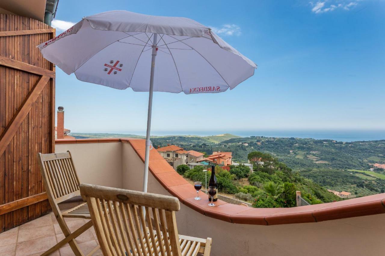 Casa Vista Mare Bosa/Magomadas Exteriör bild